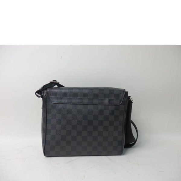 10326 2 Louis Vuitton District PM NM Bag Damier Graphite