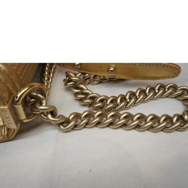 10730 10 Chanel Boy Chanel Gold Chain Shoulder Bag