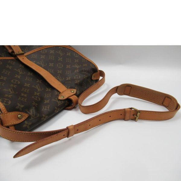 10742 4 Louis Vuitton Saumur 35 Shoulder Bag Monogram Brown