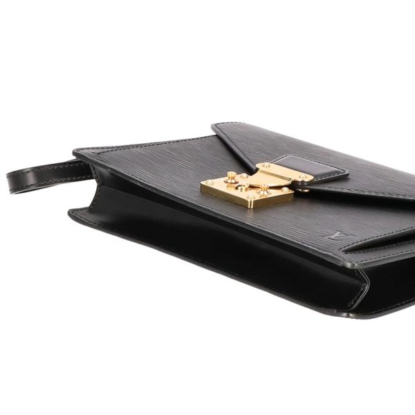 10887 3 Louis Vuitton Serie Dragonne Clutch Epi Noir