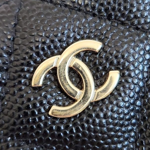 1119 4 CHANEL Matelasse Phone Holder Caviar Leather Black