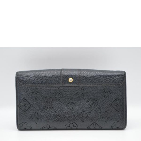 11340 2 Louis Vuitton Amelia Monogram Mahina Wallet Black