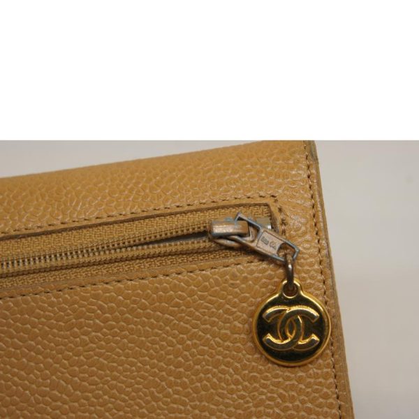 12064 14 Chanel Caviar Skin Wallet Beige