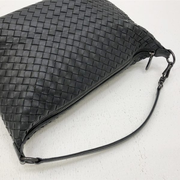 122 20231115 a 1 06 Bottega Veneta Handbag Intrecciato Black