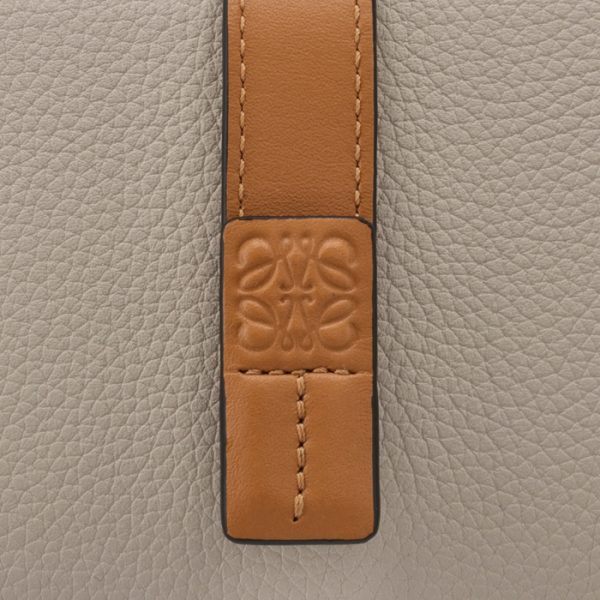 12412s4000512463 3 LOEWE Large Vertical Wallet Beige