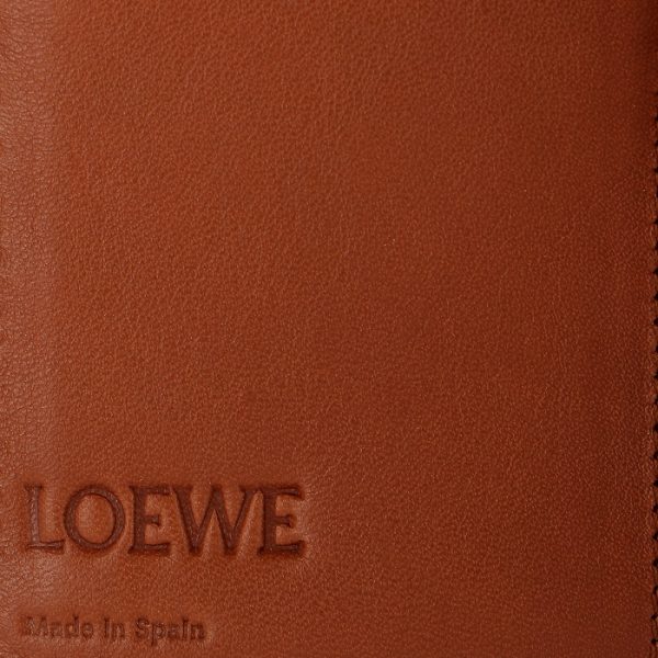 12412s4000513011 7 LOEWE Large Vertical Wallet