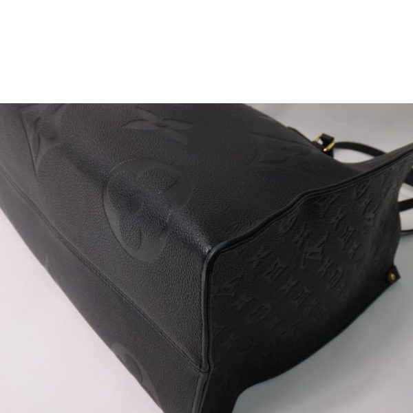 13577 4 Louis Vuitton On the Go GM Tote Bag Empreinte Noir