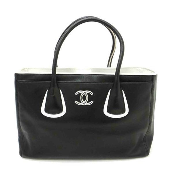 14533 1 Chanel Clam Skin Tote Bag Black x White