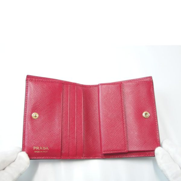 15731 3 PRADA Prada Saffiano 2 fold Wallet Bag Heart