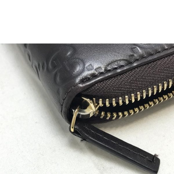 16142 6 Gucci Guccisima Round Zipper Wallet Black