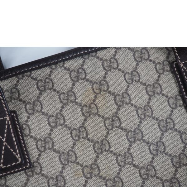 16933 6 Gucci GG Supreme Tote Bag