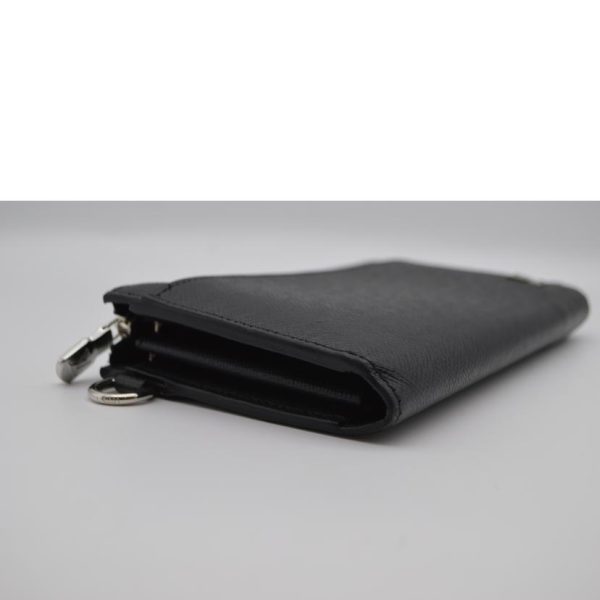 17069 3 Louis Vuitton Zippy Taiga Wallet Black