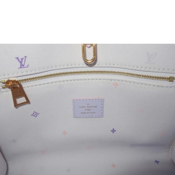 17317 8 Louis Vuitton On the Go PM Monogram Pastel Brown