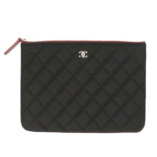 17605 1 Chanel Matelasse Nylon Clutch Bag Black