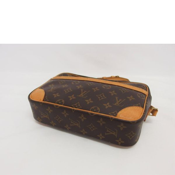 17678 3 Louis Vuitton Trocadero 27 Monogram Shoulder Bag Brown