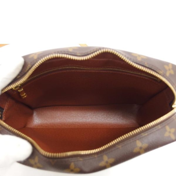 17678 6 Louis Vuitton Trocadero 27 Monogram Shoulder Bag Brown