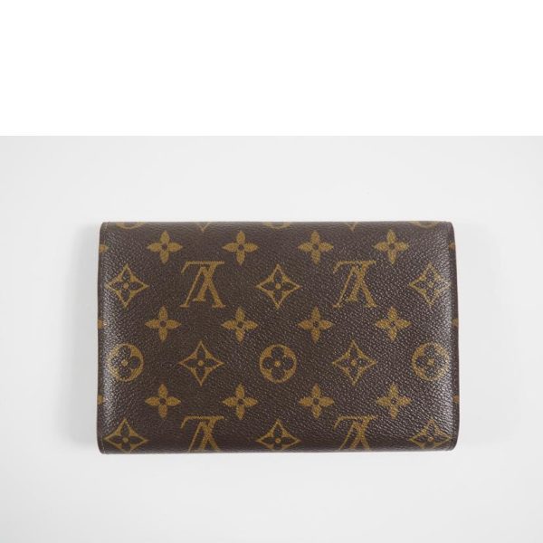 17839 2 Louis Vuitton Pochette Passport Trifold Wallet Brown