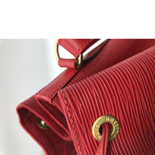 18582 6 Louis Vuitton Petinoet Bag Epi Castilian Red