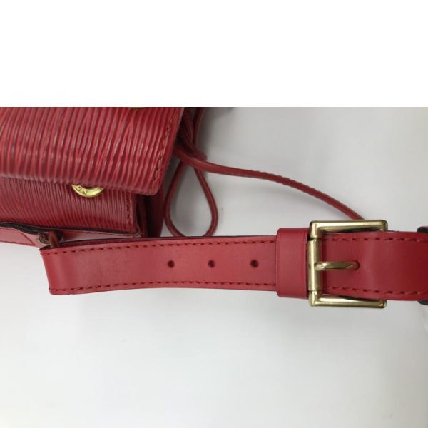 18582 8 Louis Vuitton Petinoet Bag Epi Castilian Red