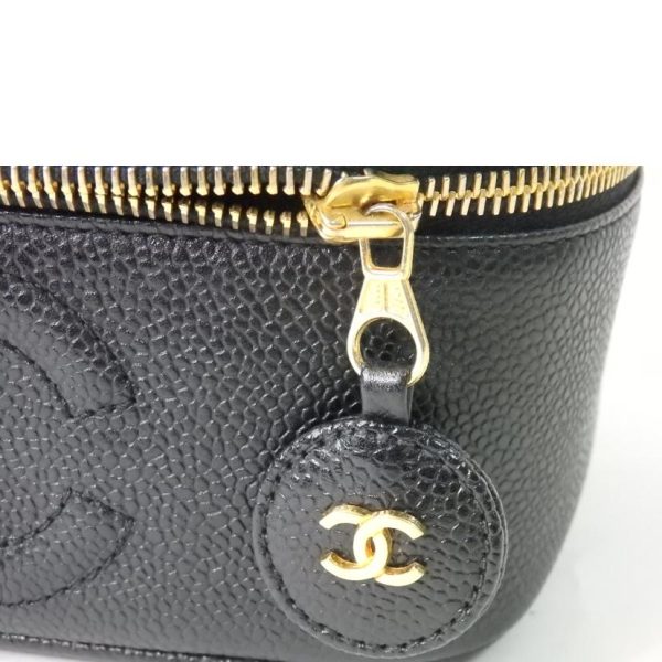 18715 7 Chanel Caviar Vanity Bag Black