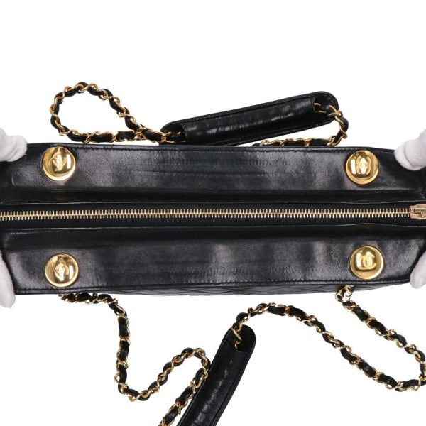 18989 10 Chanel Matelasse Chain Shoulder Bag Black