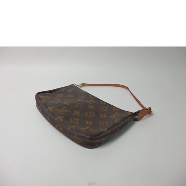 19169 3 Louis Vuitton Pochette Accessoire Bag Monogram