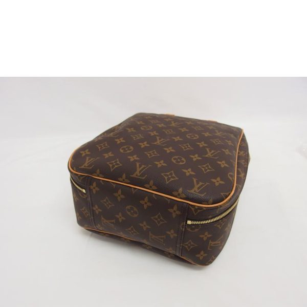 19337 3 Louis Vuitton Excursion Monogram Travel Bag Brown