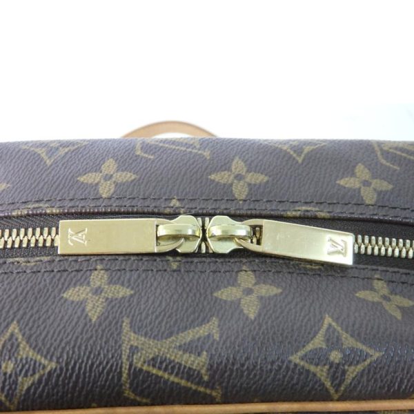 19484 7 Louis Vuitton Cite MM Monogram Bag