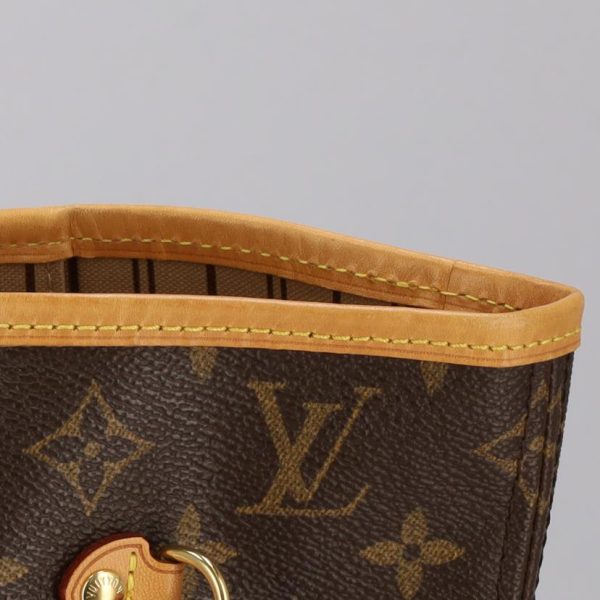 19552 5 Louis Vuitton Neverfull Monogram Tote Bag Beige