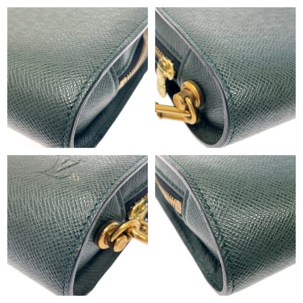 197135 6 Louis Vuitton Taiga Leather Baikal Shoulder Bag Green