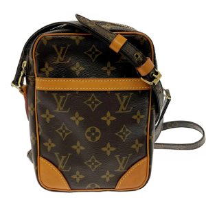 197150 1 LOUIS VUITTON Horizon Pouch M42663 Monogram Canvas Wallet