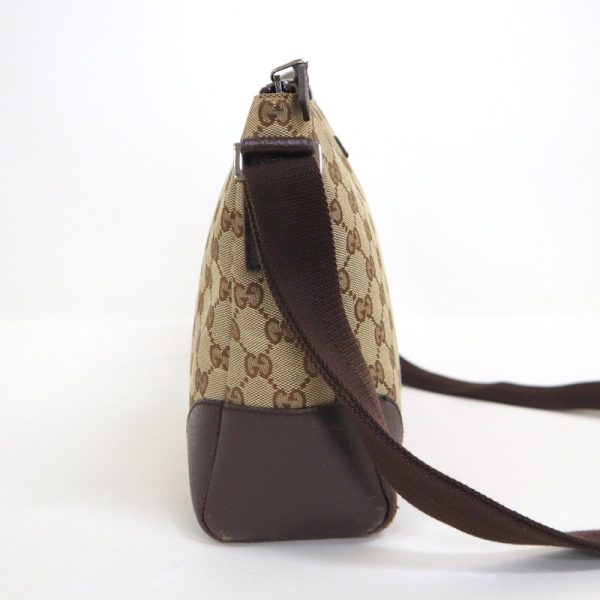 2000088256100126 3 Gucci GG Canvas Shoulder Bag Brown