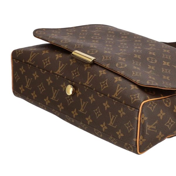 20008 4 Louis Vuitton Aves Monogram Shoulder Bag Brown