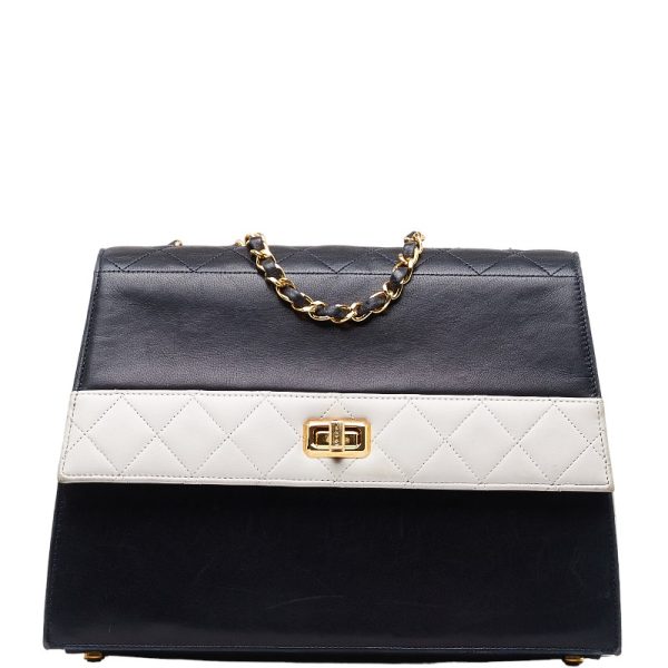 201 50312 1 CHANEL Matelasse chain shoulder bag navy Blue