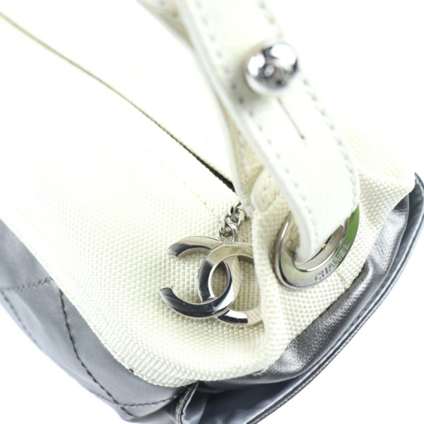 2015013007107 7 Chanel Paris Shoulder Bag Silver Gray Ivory