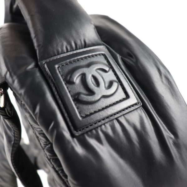 2022043007324 5 Chanel Coco Cocoon Quilted Rucksack Daypack Black