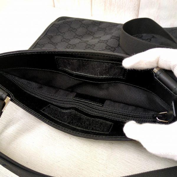 20240702 141348726 Gucci GG Canvas Shoulder Bag Black