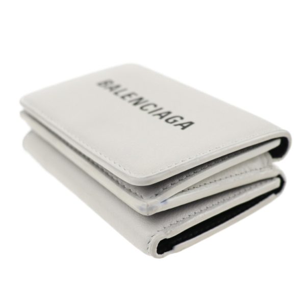 2025023002310 8 Balenciaga Everyday Tri fold Leather Wallet White