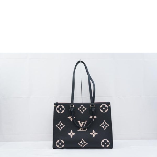 20330 2 Louis Vuitton On the Go MM Empreinte Bag Black