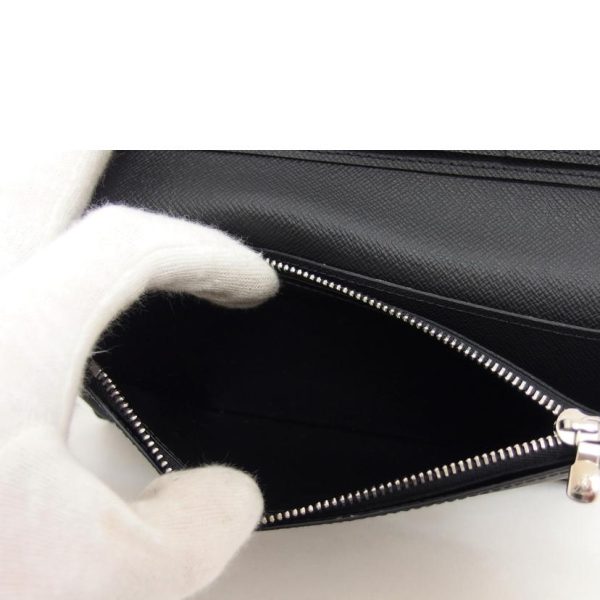 20487 6 Louis Vuitton Portefeuille Braza Taiga Wallet Black