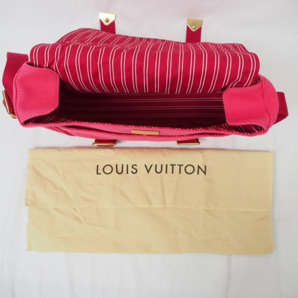 20539 5 Louis Vuitton Busas PM Bag Antigua