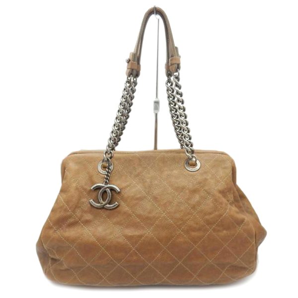 20826 1 Chanel Matelasse Shoulder Caviar Beige