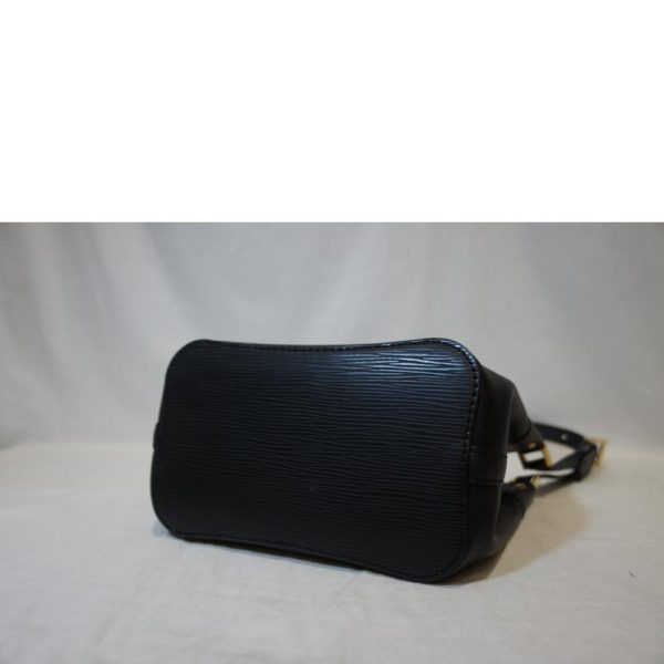 21305 3 Louis Vuitton Mandala PM Handbag Epi Noir