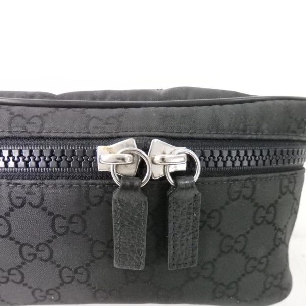 21448 7 Gucci GG Pattern Nylon Waist Pouch Body Bag