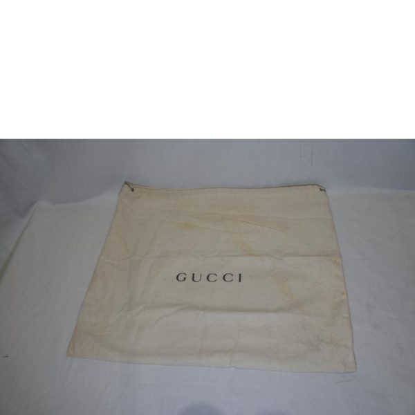 21510 6 Gucci Logo Embossed Shoulder Bag Beige