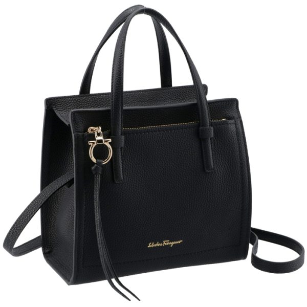 21f47800010010 Ferragamo Amy Tote Bag Black