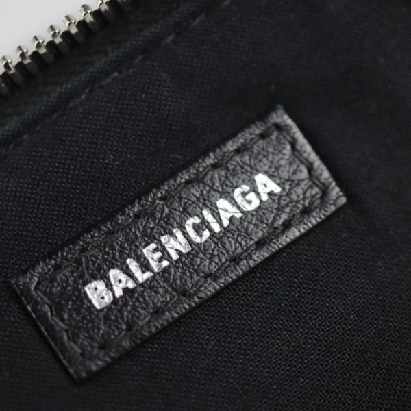 2202023002006 8 Balenciaga Logo Clip L Calfskin Clutch Bag Black