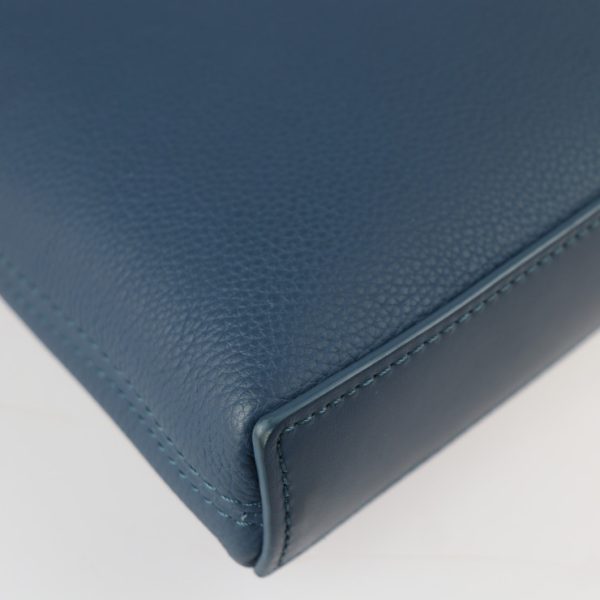 2211013010023 8 Louis Vuitton Pochette Ipad Bag Blue