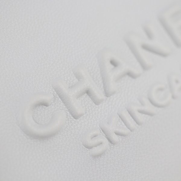 2225023001241 7 Chanel Skin Care White Makeup Pouch Multi Case