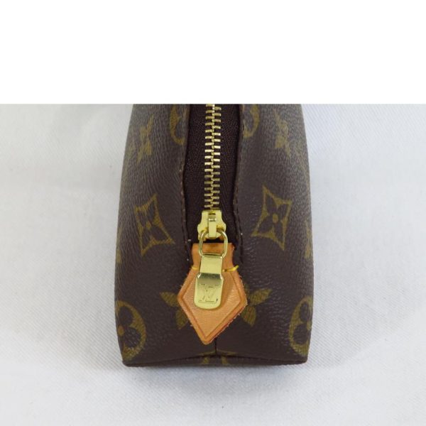 22313 5 Louis Vuitton Pochette Cosmetic Bag Monogram